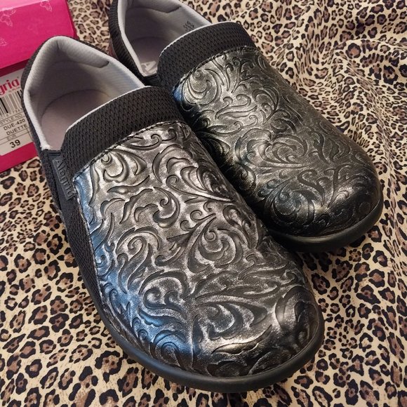 2459 Size 9 Alegria Dwette Cultivate Grey and Black Shoes - Picture 2 of 9